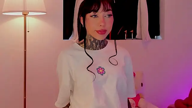 Dani Valen online show from September 26, 2025, 9:52 pm