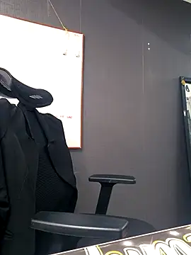 Snapshot of Isabella_Varella chatting on October 16, 2025, 1:06 am Isabella Varella online show from October 16, 2025, 1:06 am