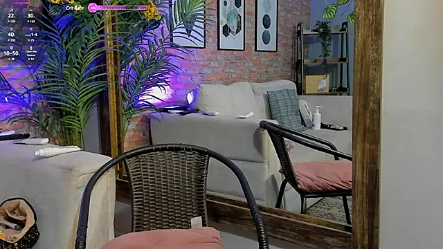 Snapshot of isabella_winkler chatting on March 18, 2025, 5:31 pm isabella winkler online show from March 18, 2025, 5:31 pm