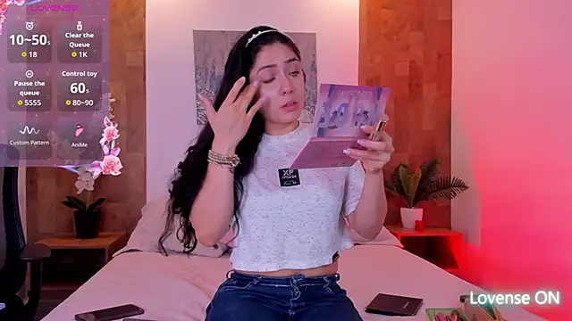 isabella winkler online show from May 2, 2026, 12:10 pm