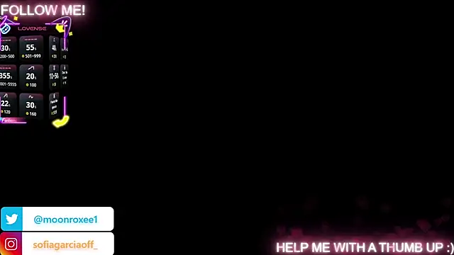 Snapshot of Moonroxe_ chatting on October 8, 2025, 2:25 pm Moonroxe online show from October 8, 2025, 2:25 pm