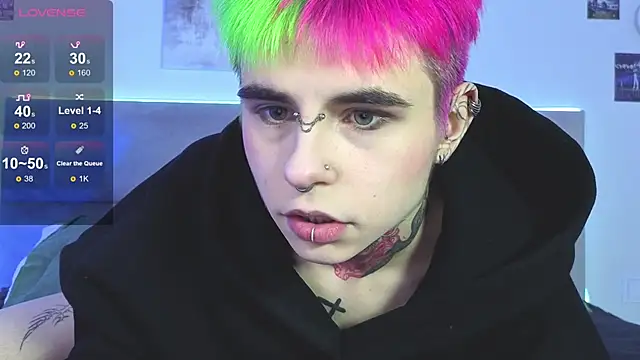 Alex Vallley online show from September 30, 2025, 10:59 pm