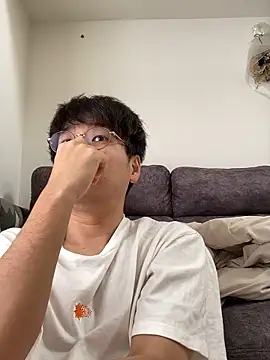 waka3232 online show from September 23, 2025, 2:25 am