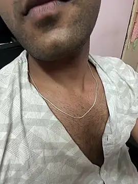 Snapshot of Aarush_1 chatting on March 8, 2025, 9:18 pm Aarush 1 online show from March 8, 2025, 9:18 pm