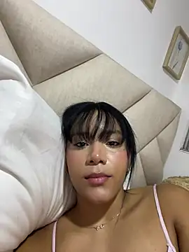adalinarusell  online show from July 11, 2026, 11:39 pm