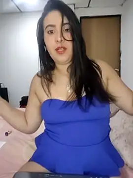 Snapshot of mialorents chatting on February 25, 2026, 7:56 pm mialorents online show from February 25, 2026, 7:56 pm