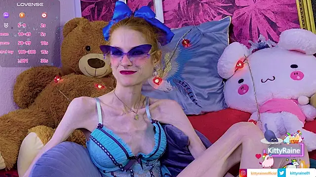KittyRaine online show from June 23, 2026, 12:58 pm