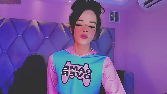 Snapshot of Nina_Keyli chatting on September 26, 2025, 7:07 pm Nina Keyli online show from September 26, 2025, 7:07 pm