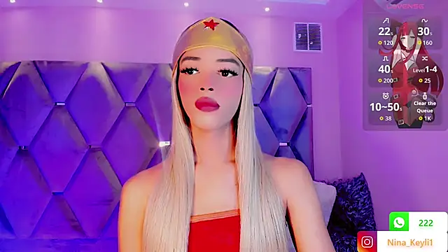 Snapshot of Nina_Keyli chatting on October 11, 2025, 7:56 pm Nina Keyli online show from October 11, 2025, 7:56 pm