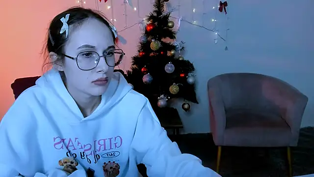 Snapshot of mona_cloud chatting on January 9, 2026, 12:13 am mona cloud online show from January 9, 2026, 12:13 am