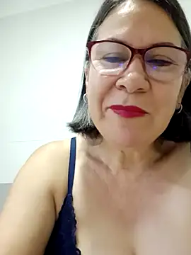 Snapshot of victoria_wayne chatting on February 19, 2026, 9:49 am victoria wayne online show from February 19, 2026, 9:49 am