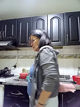 Snapshot of victoria_wayne chatting on March 12, 2026, 9:48 am victoria wayne online show from March 12, 2026, 9:48 am