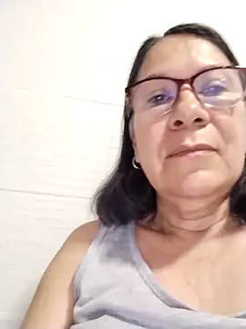 victoria wayne online show from May 5, 2026, 10:01 am