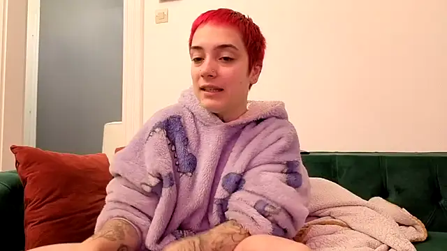 Snapshot of OllympeKaii chatting on October 2, 2025, 4:52 am OllympeKaii online show from October 2, 2025, 4:52 am