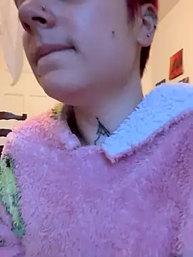 Snapshot of OllympeKaii chatting on October 8, 2025, 6:00 am OllympeKaii online show from October 8, 2025, 6:00 am