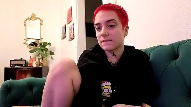 Snapshot of OllympeKaii chatting on October 14, 2025, 9:04 pm OllympeKaii online show from October 14, 2025, 9:04 pm