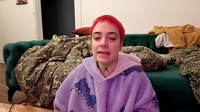 Snapshot of OllympeKaii chatting on October 25, 2025, 4:42 am OllympeKaii online show from October 25, 2025, 4:42 am