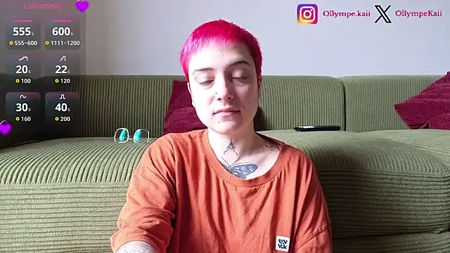 OllympeKaii online show from May 5, 2026, 9:06 am