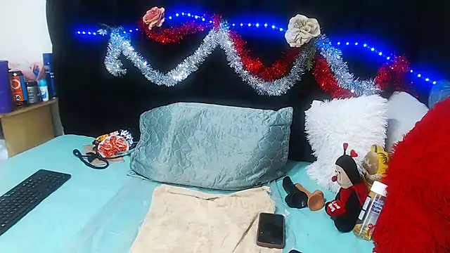 Snapshot of TaurusClitCake chatting on November 7, 2025, 5:07 am TaurusClitCake online show from November 7, 2025, 5:07 am