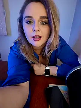 Snapshot of Juicy_PeachLux chatting on March 16, 2025, 8:32 am Juicy PeachLux online show from March 16, 2025, 8:32 am