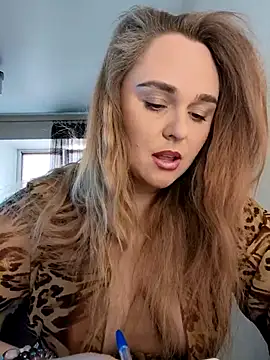 Snapshot of Juicy_PeachLux chatting on October 7, 2025, 10:12 am Juicy PeachLux online show from October 7, 2025, 10:12 am