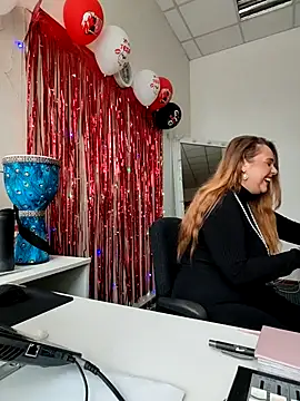 Snapshot of Juicy_PeachLux chatting on March 12, 2026, 6:08 am Juicy PeachLux online show from March 12, 2026, 6:08 am