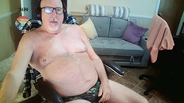 superbearboss online show from May 9, 2026, 5:29 pm