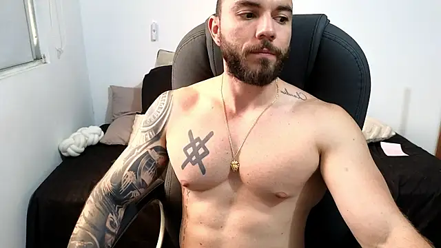 Snapshot of Isaac_Carter chatting on March 17, 2026, 11:08 pm Isaac Carter online show from March 17, 2026, 11:08 pm