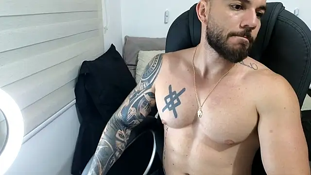 Snapshot of Isaac_Carter chatting on March 27, 2026, 2:50 am Isaac Carter online show from March 27, 2026, 2:50 am