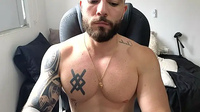 Snapshot of Isaac_Carter chatting on March 27, 2026, 8:08 pm Isaac Carter online show from March 27, 2026, 8:08 pm