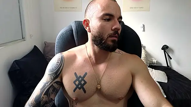 Snapshot of Isaac_Carter chatting on March 29, 2026, 9:48 pm Isaac Carter online show from March 29, 2026, 9:48 pm