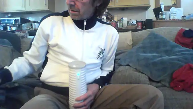 Snapshot of Grower_and_shower chatting on November 10, 2025, 2:27 pm Grower and shower online show from November 10, 2025, 2:27 pm