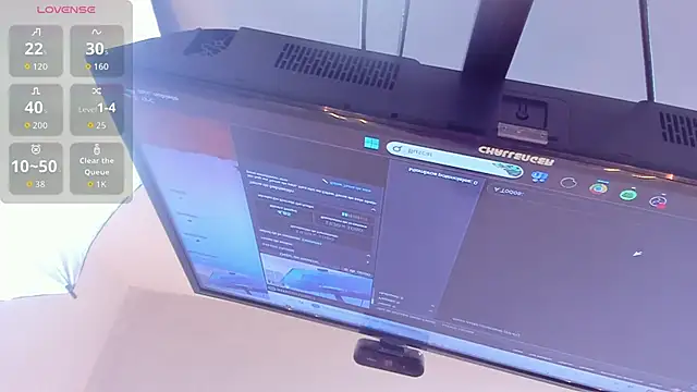 Alexa Bravva online show from June 7, 2026, 3:43 am