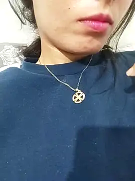 Snapshot of saraaxx1 chatting on February 10, 2026, 10:03 pm saraaxx1 online show from February 10, 2026, 10:03 pm