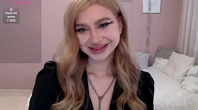 Sweet Nicole 333 online show from March 7, 2025, 12:45 pm
