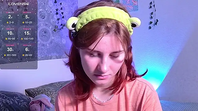 Snapshot of Cute_Cate404 chatting on September 26, 2025, 3:21 am Cute Cate404 online show from September 26, 2025, 3:21 am