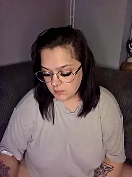 Saucy-Serenity online show from October 20, 2025, 7:03 pm