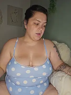 Saucy-Serenity online show from July 18, 2026, 9:51 pm