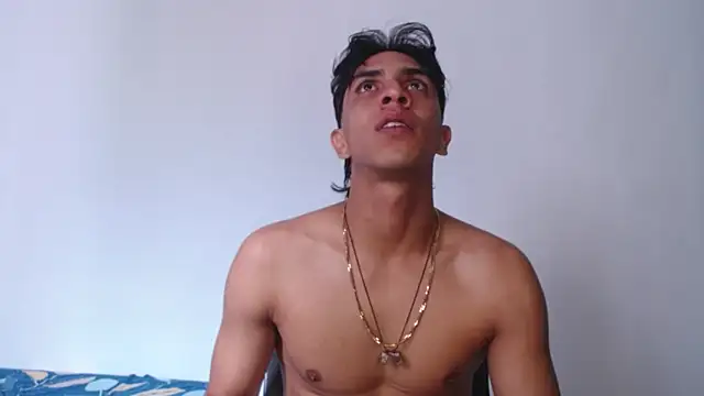 Monkey uchiha777 online show from November 16, 2025, 3:06 pm