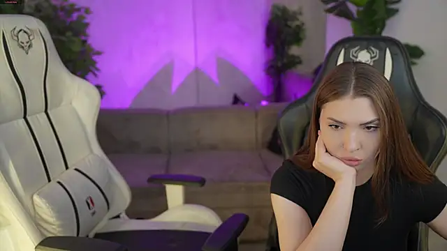 Snapshot of Billie054 chatting on September 15, 2025, 7:08 am Billie054 online show from September 15, 2025, 7:08 am