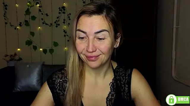 Kiss julli88I online show from January 14, 2026, 6:24 pm