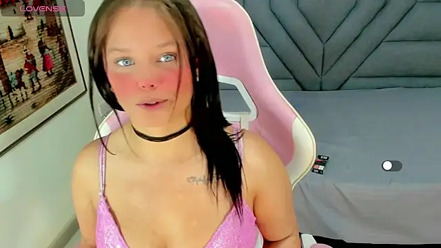 vella sex online show from March 17, 2025, 5:38 pm