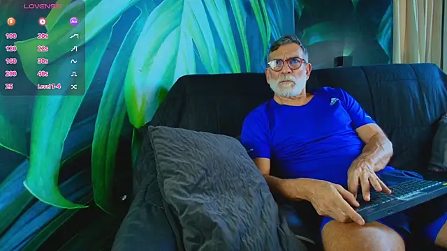 LukeCrews online show from September 17, 2025, 7:15 pm