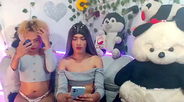 Snapshot of KimberlyXtreme chatting on March 14, 2025, 5:57 pm KimberlyXtreme online show from March 14, 2025, 5:57 pm