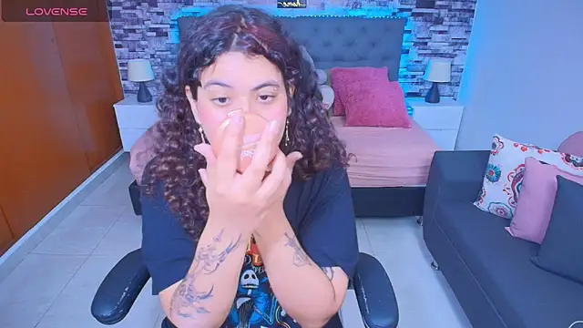  Lilly miller online show from November 5, 2025, 5:46 pm