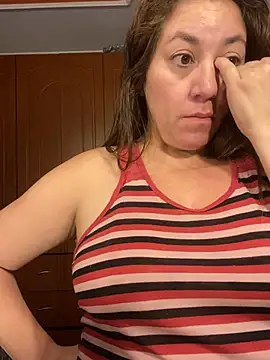 Luna-nevada online show from February 19, 2026, 10:33 am