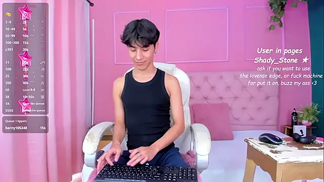 Snapshot of SHADY_STONE chatting on September 9, 2025, 9:58 pm SHADY STONE online show from September 9, 2025, 9:58 pm