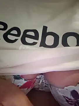 natenquetoi69 online show from November 11, 2025, 9:53 am