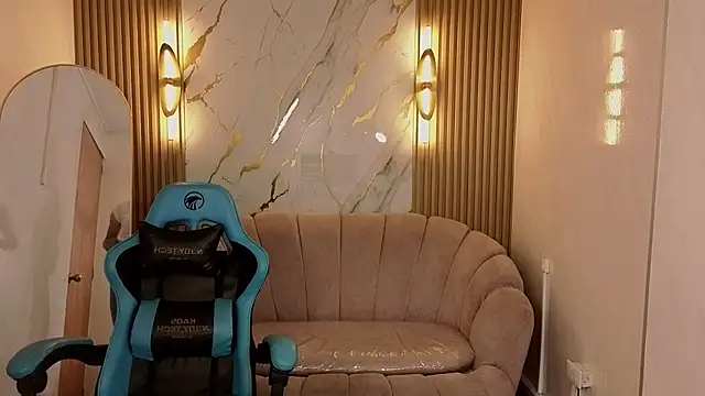  wendy b online show from November 11, 2025, 2:44 am