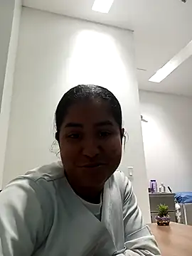 Snapshot of Paula6Colombia chatting on March 13, 2025, 10:32 pm Paula6Colombia online show from March 13, 2025, 10:32 pm